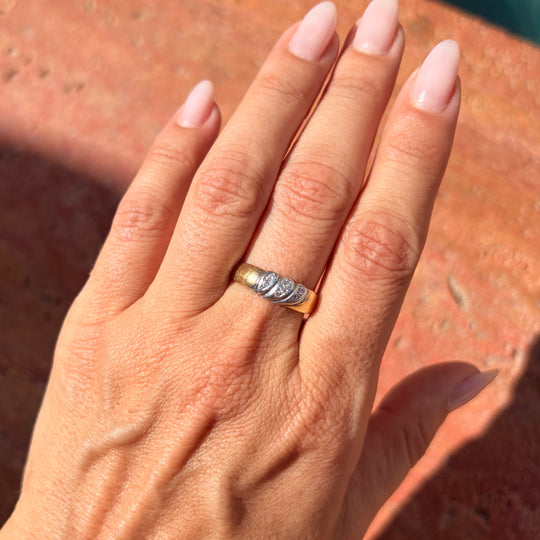 Vintage zirconia 3 leafs ring