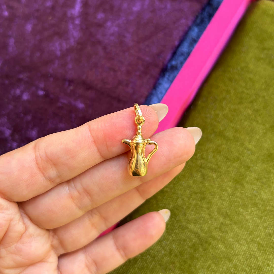Tea pot charm