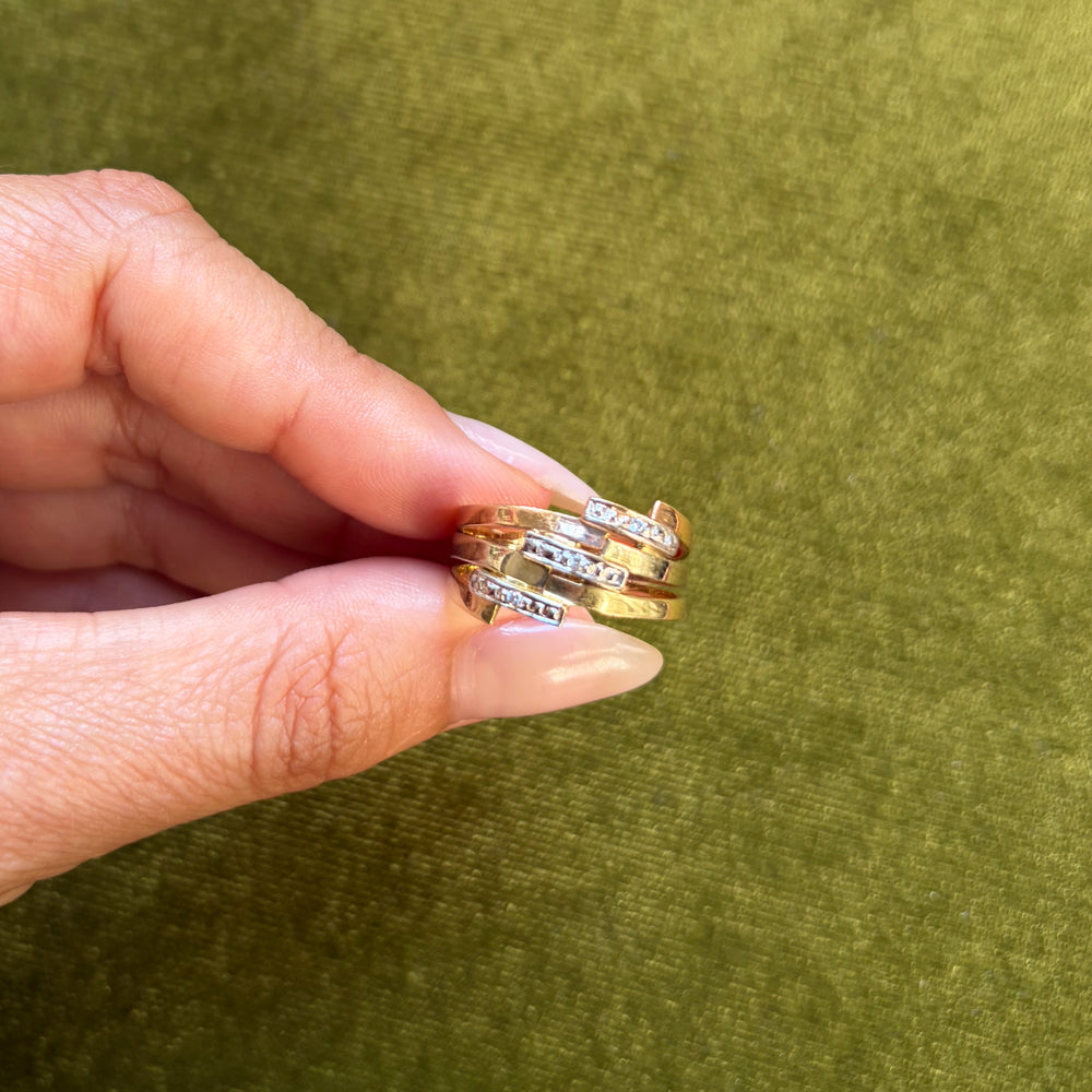 Vintage tricolor zirconia ring