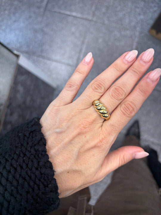 Croissant Ring